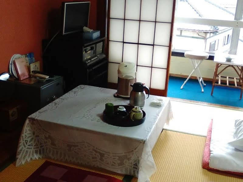 Kajiya Ryokan Futtsu Экстерьер фото